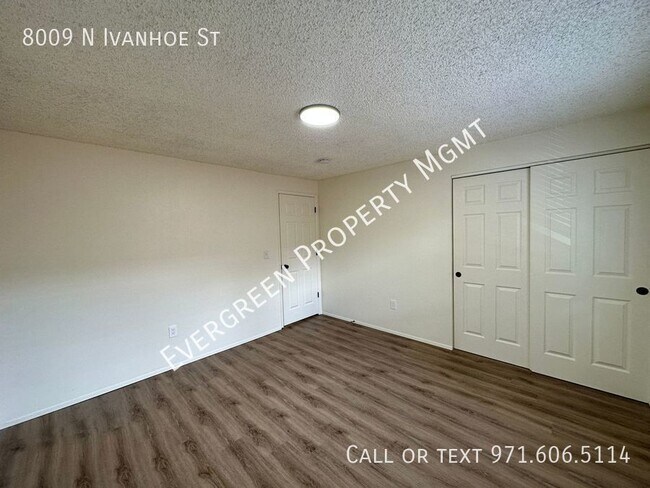 Building Photo - New stunningly renovated 2BD/1.5BA!