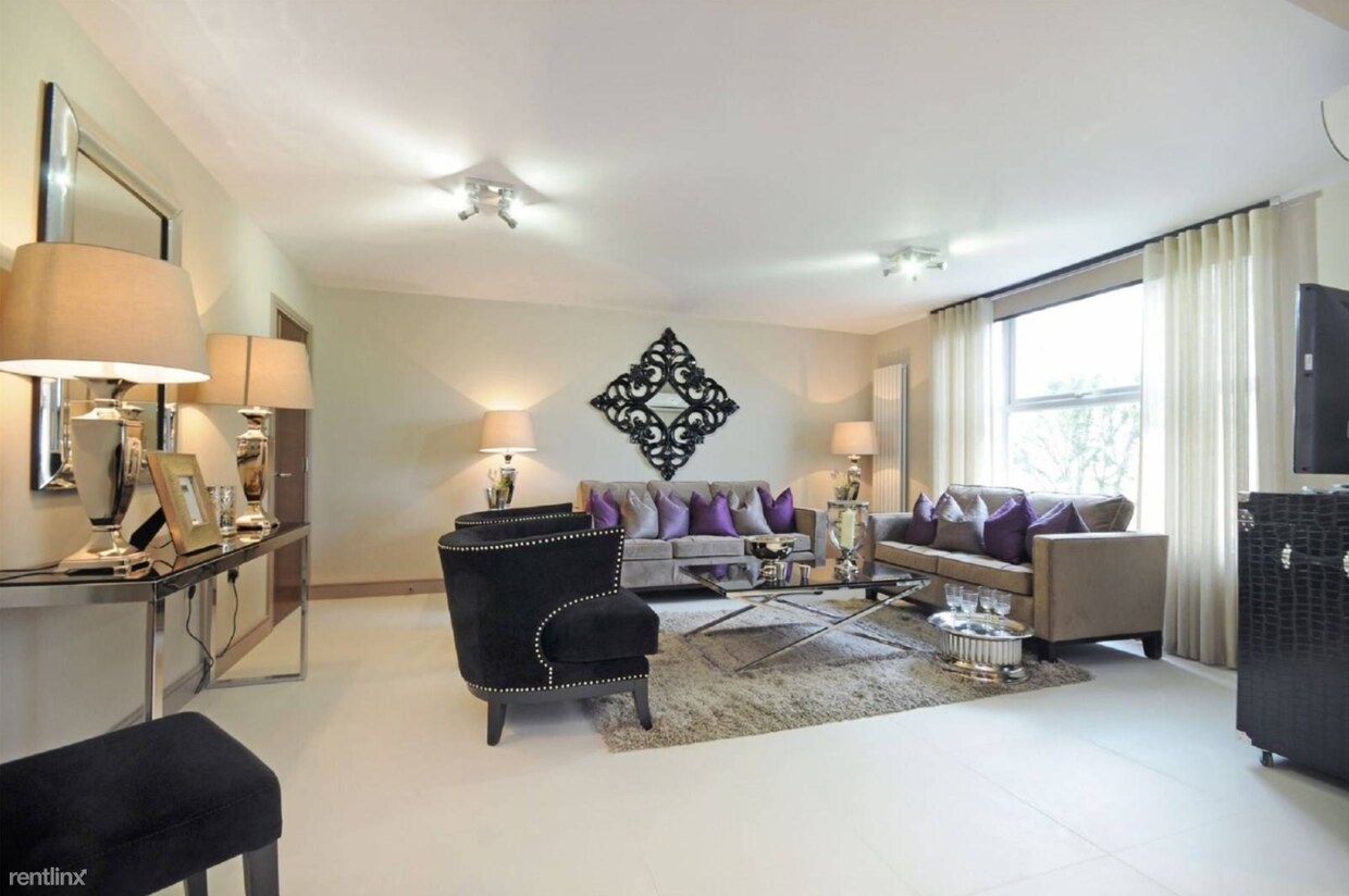 Primary Photo - 2 br, 2 bath Condo - 32 Hilton Haven Rd Apt 5