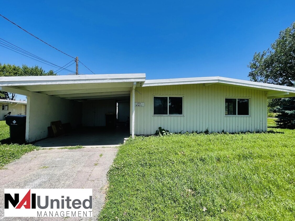 Primary Photo - 2 Bedroom, 1 bathroom near Sioux City Airport