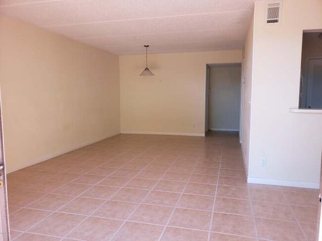 Foto del edificio - 3401 Townsend Blvd