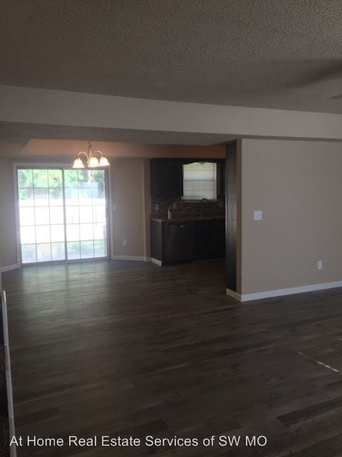 Building Photo - 5 br, 2 bath House - 5508 S Sycamore