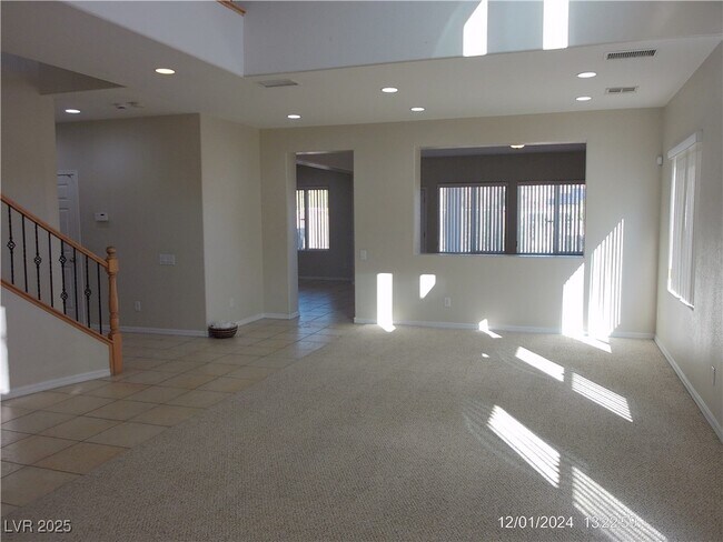 Foto del edificio - 6528 Birdcall St