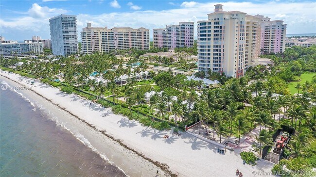Building Photo - 791 Crandon Blvd