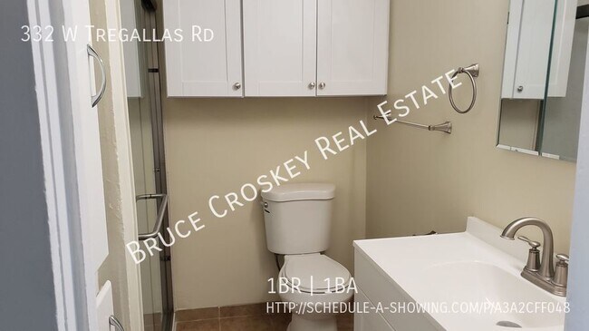 Foto del edificio - Available now! Remodeled home with a one-c...