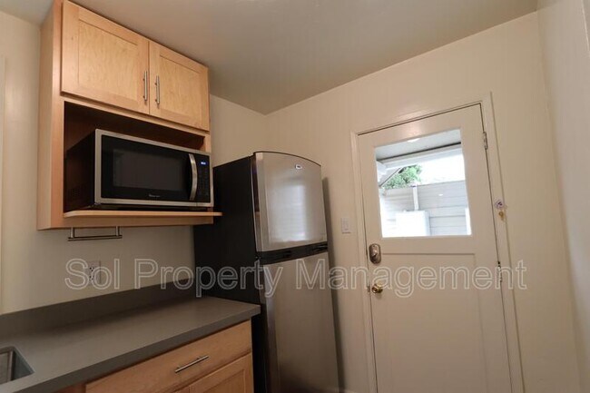 Foto del edificio - 331 Mission St