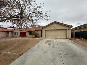 Building Photo - 11017 Desert Rose Dr