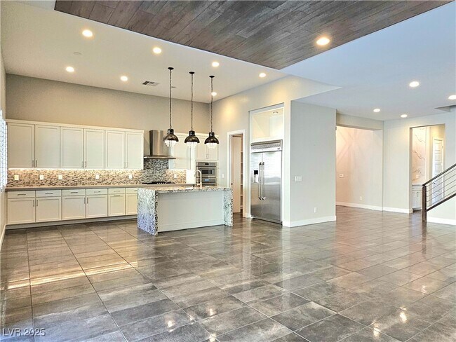 Building Photo - 12374 Skyracer Dr