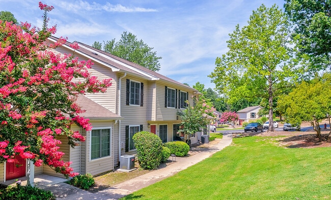 Building Photo - West Winds Townhomes