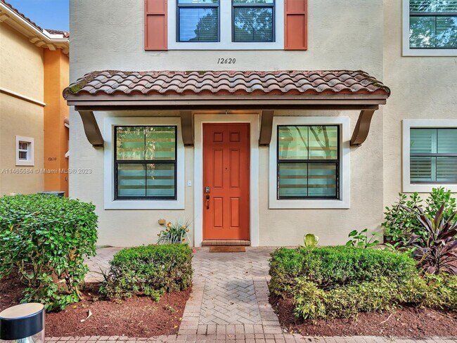 Foto del edificio - 12620 NW 32nd Manor