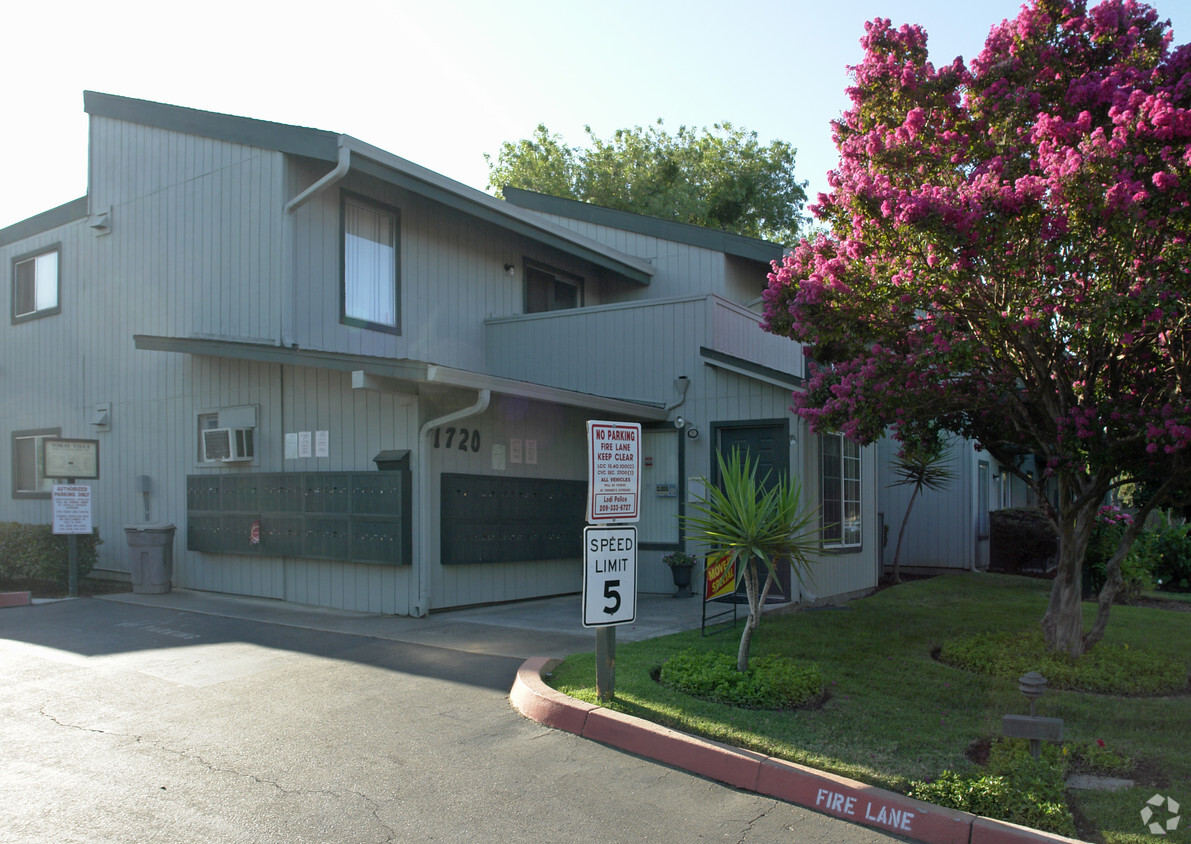 Foto del edificio - Southwind Apartments