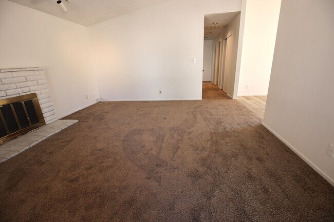 Foto del edificio - Great 3bed/2bath Home in Spring Valley