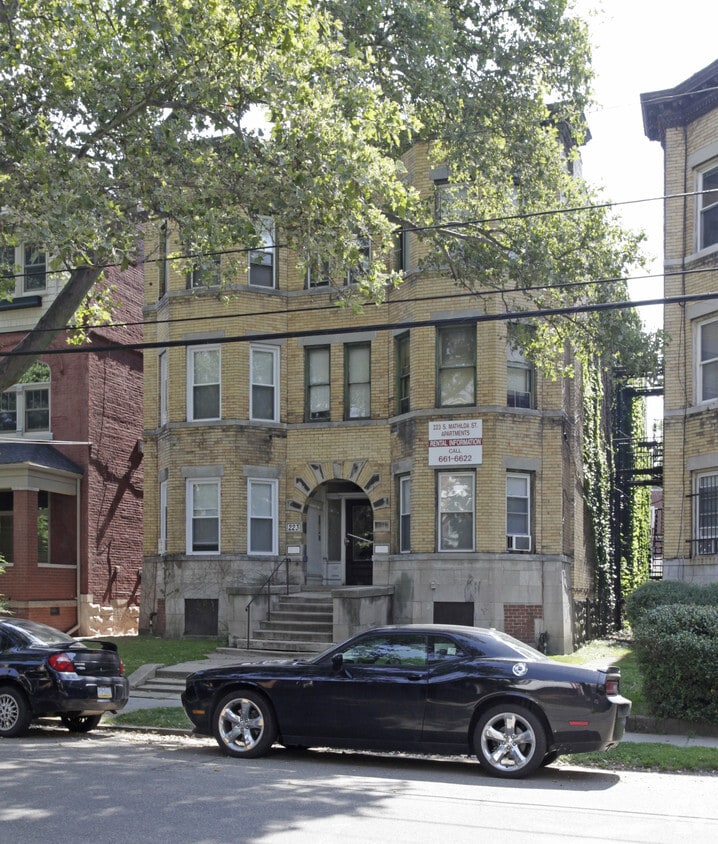 Building Photo - 223 S Mathilda St