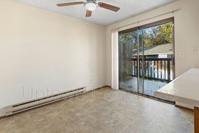 Foto del edificio - 5660 SW 180th Ave