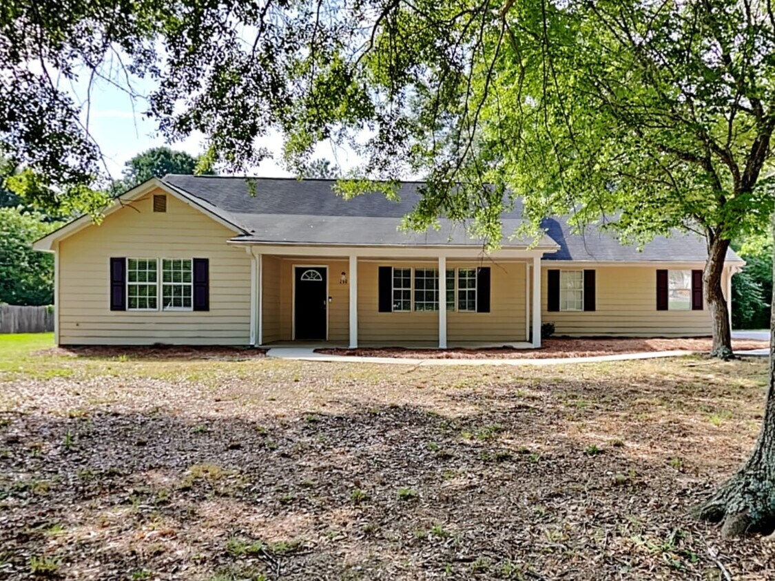 Primary Photo - 260 Meadow View Dr
