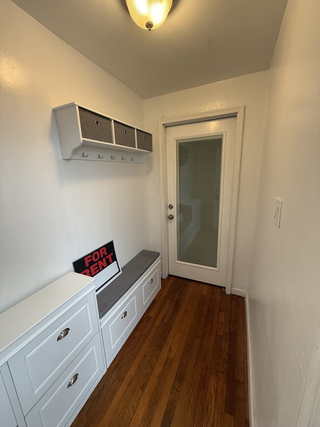 Building Photo - 8420 Little Neck Pky