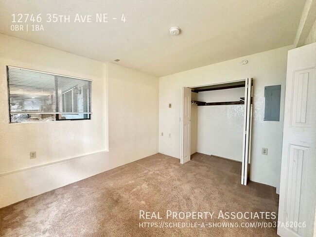 Foto del edificio - 12746 35th Ave NE