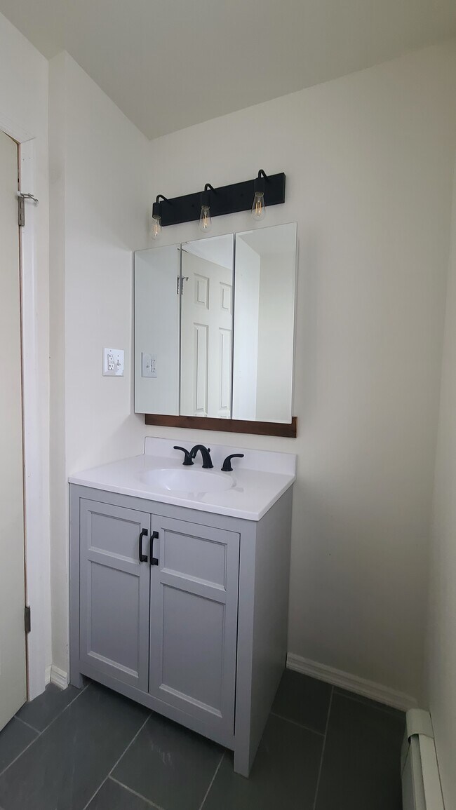 Foto del edificio - 242 Bowers St