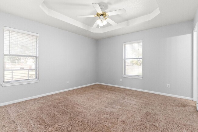 Foto del edificio - 306 Fowler Dr