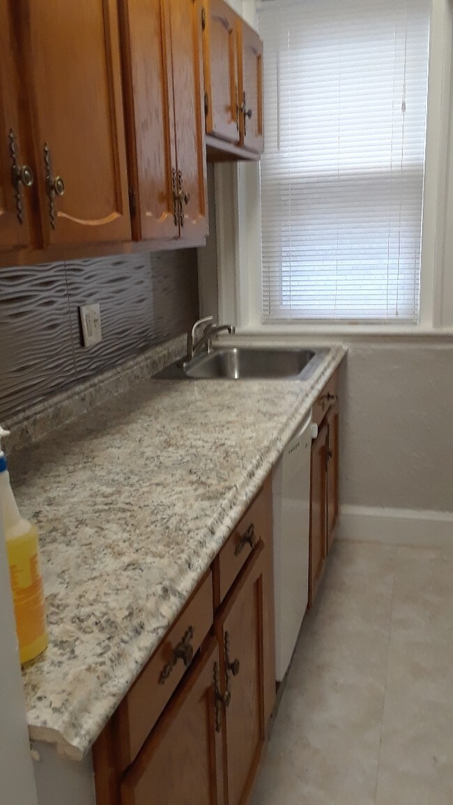 95 Nichols St Unit 11, Everett, MA 02149 Apartments in Everett, MA