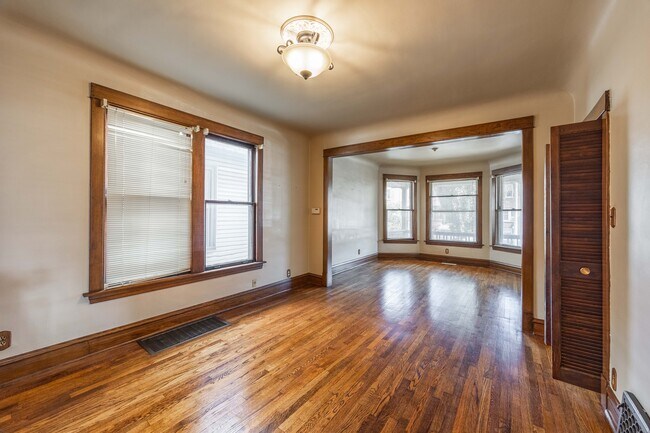 Foto del edificio - 5311 W Berenice Ave