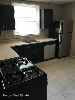 Foto del edificio - 4 br, 2 bath Apartment - 5429 Potter Street