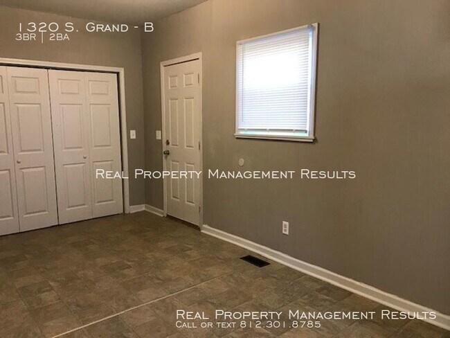 Foto del edificio - 3 Bedrooms, 2 Full Baths!
