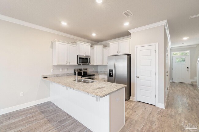 Foto del edificio - 308 S F St