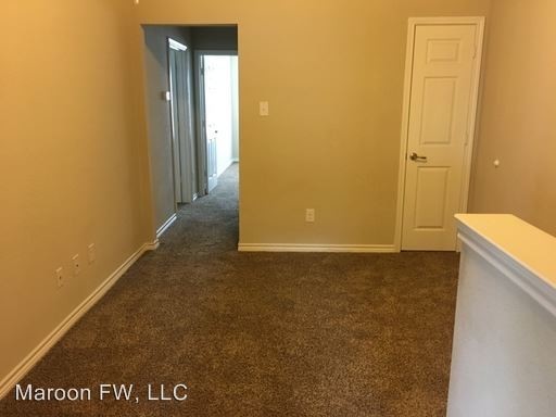Building Photo - 100-155 E Maple Ridge Ct
