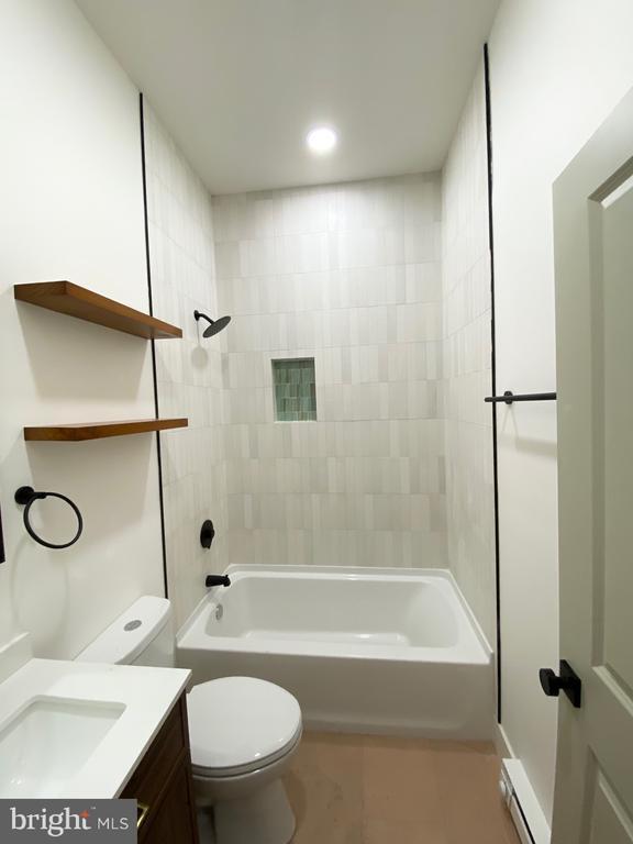 Foto del edificio - 1335 Colwyn St