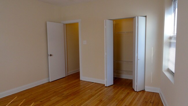 Foto del edificio - 1636 W North Shore Ave
