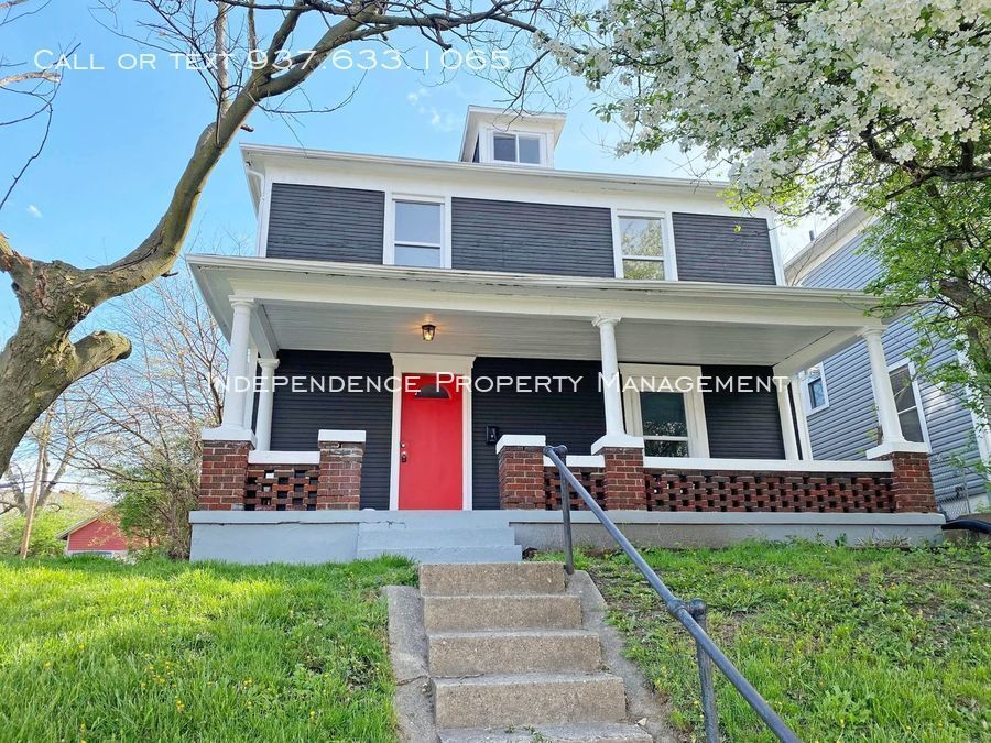 Primary Photo - 1056 Linden Ave