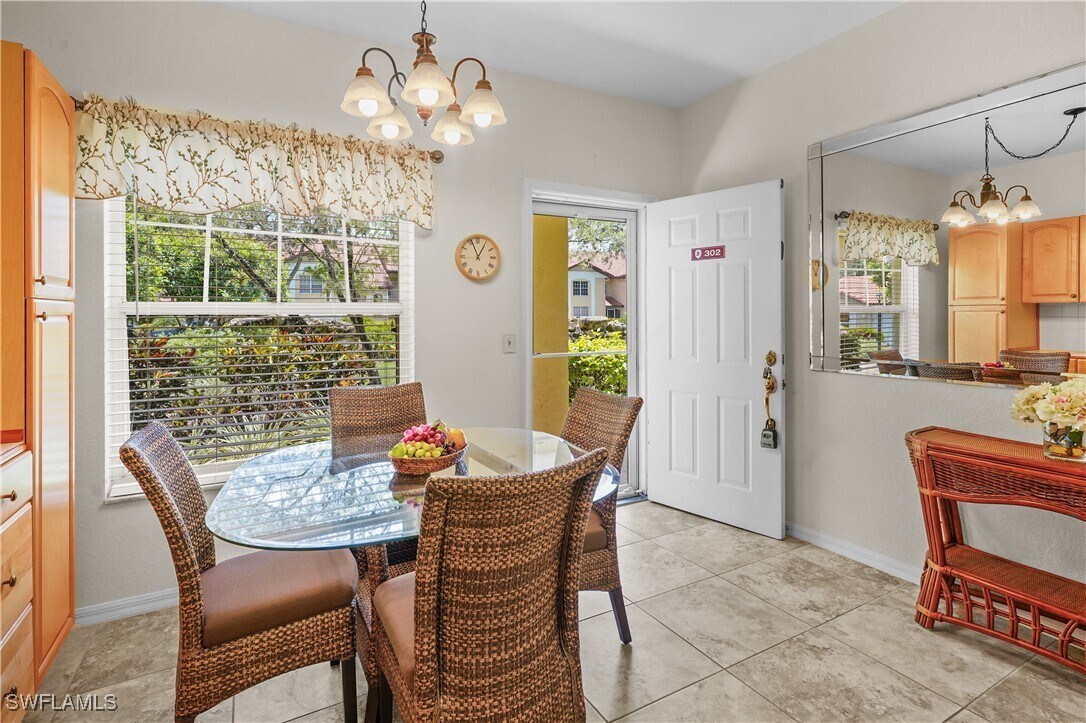 Foto principal - 9851 Costa Mesa Ln