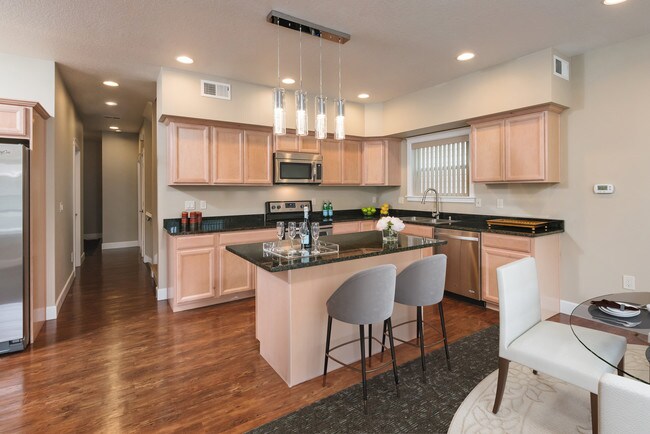 Building Photo - 18325 Shady Hollow Way