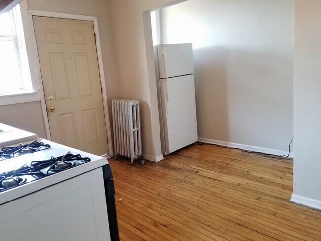 Foto del edificio - 2214 N St Louis Ave