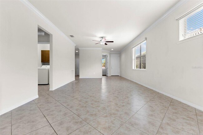 Foto del edificio - 19023 Mangieri St