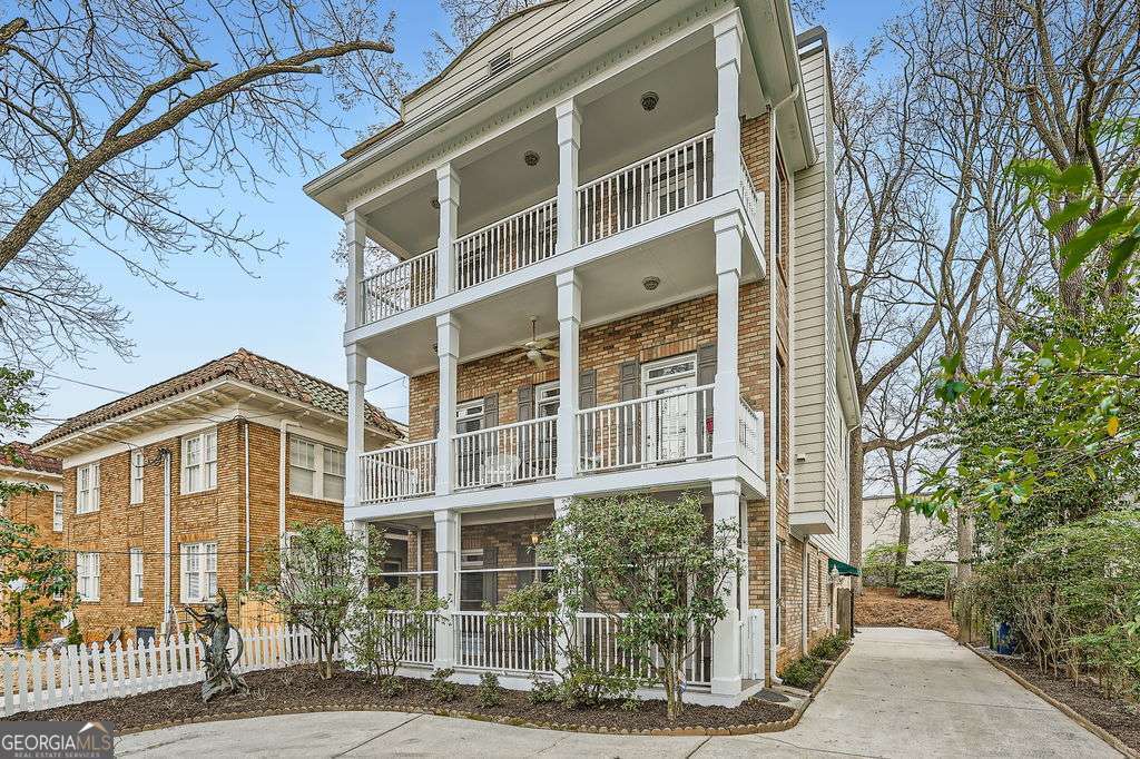 Foto principal - 397 4th St NE