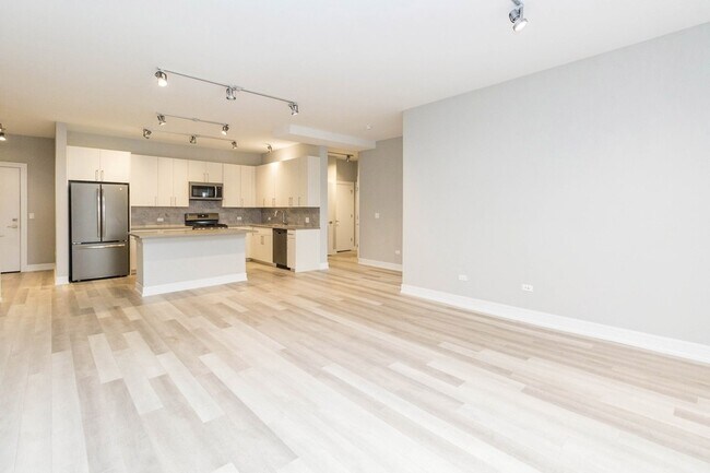 Foto del edificio - 1554 N Talman Ave