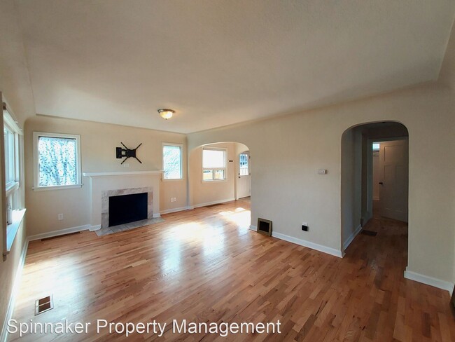 Building Photo - 3 br, 2 bath House - 5906 Pacific Ave
