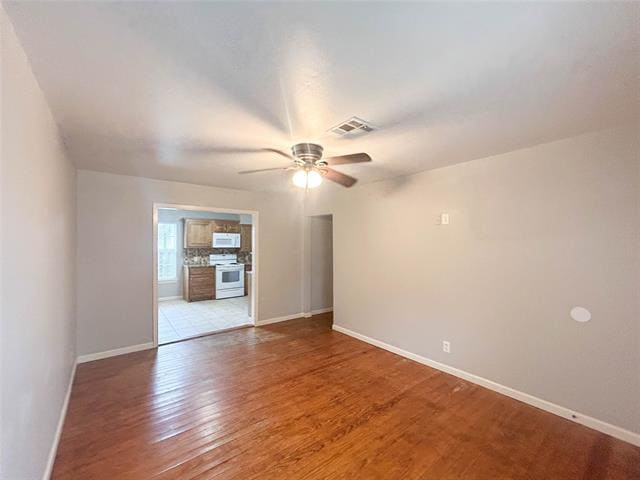 Foto del edificio - 111 Oaklawn Dr