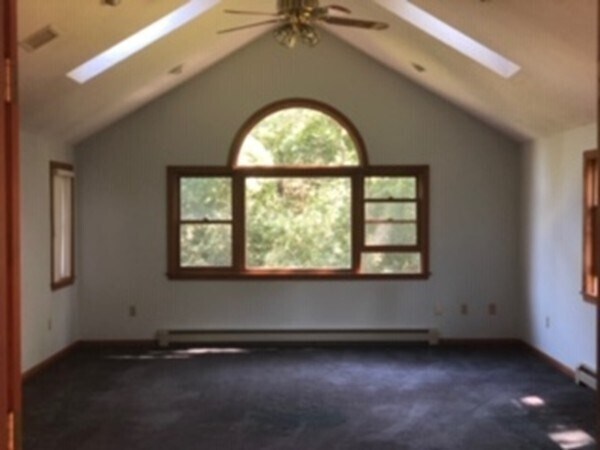 Building Photo - 794 Greendale Ave