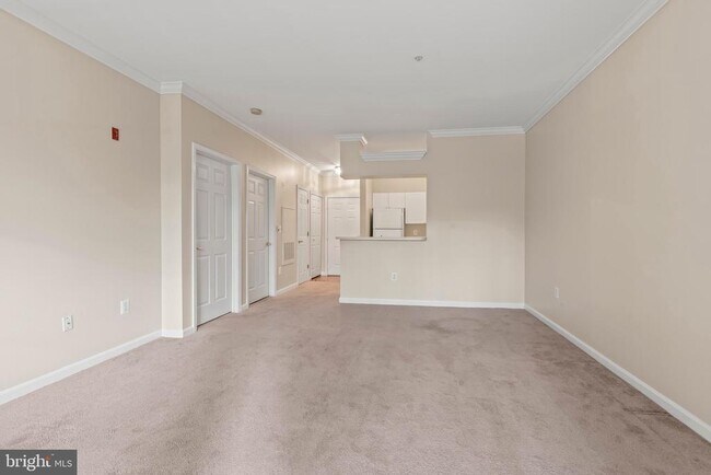 Foto del edificio - 4551 Strutfield Ln