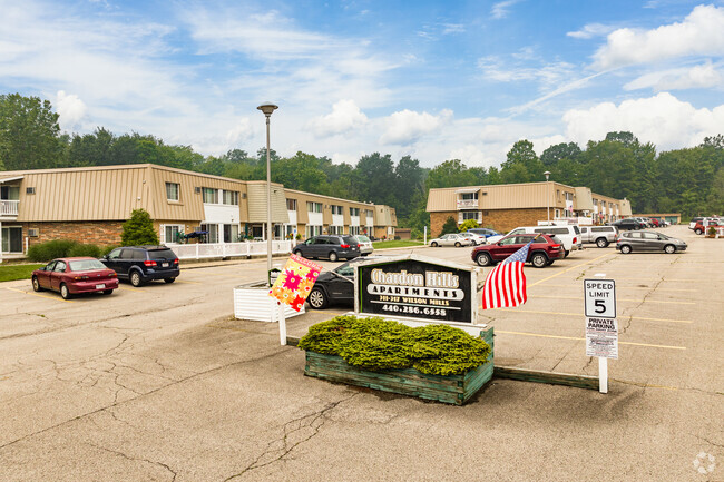 Building Photo - Chardon Hills