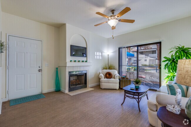 Tahiti; 2 BR, 2 BA - 1,022 SF - Pacific Islands in Green Valley