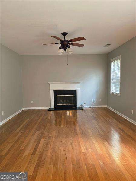 Foto del edificio - 1374 Dukes Creek Dr