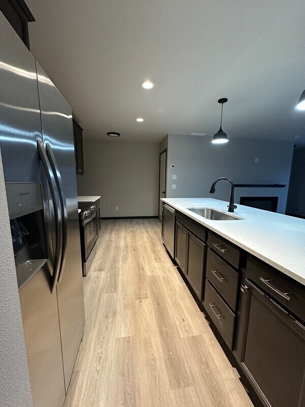 Foto del edificio - 850 Dry Run Creek Ct