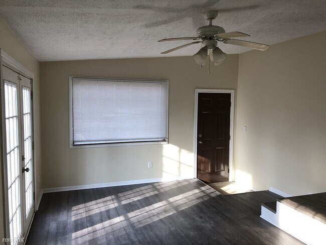 Building Photo - 2 br, 1 bath House - 313 Battle Creek Ave