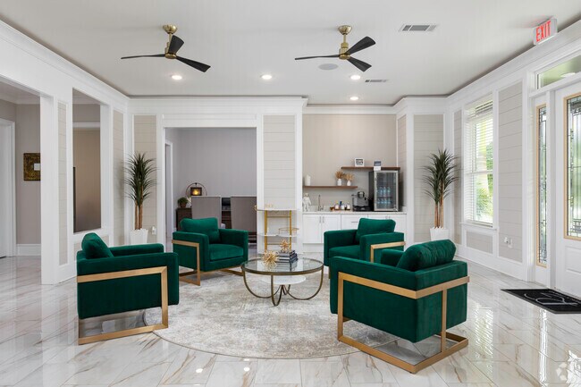 Interior Photo - Riverwalk Grand
