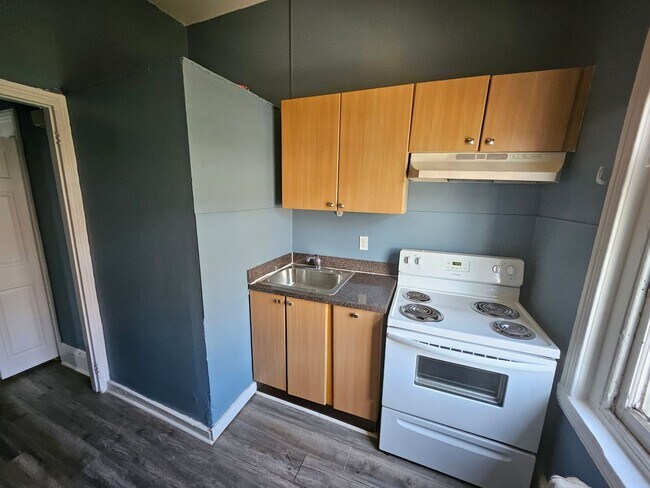 Foto del edificio - 4924-26 Parrish St