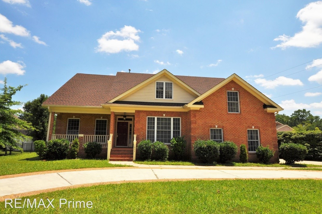 Primary Photo - 6 br, 4 bath House - 1631 Jolliff Rd.