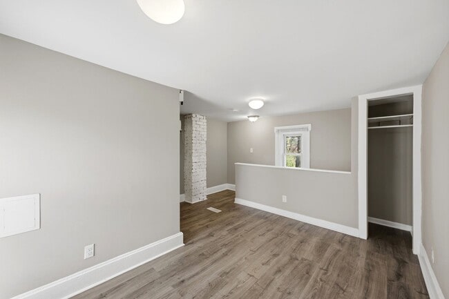 Foto del edificio - Cozy & Modern 1-Bed, 2-Bath Tiny Home – Renovated in Columbus!